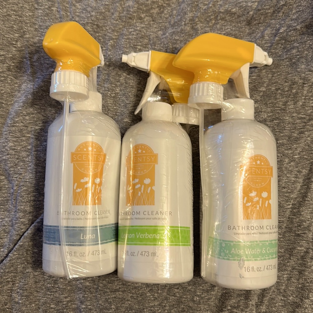 3 Scentsy Bathroom Cleaner